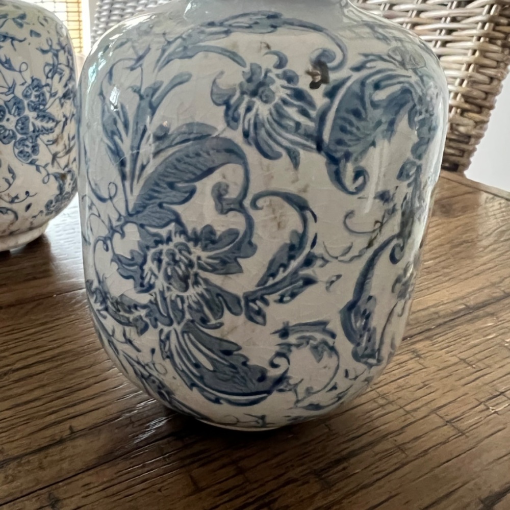 New-Rare Antique Farmhouse Porcelain  Vase Set-3 - Picture 4 of 7